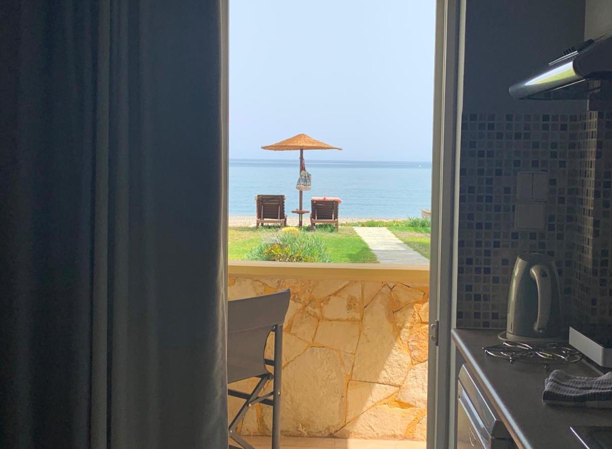 Ermis Suites Platanias  Exterior photo