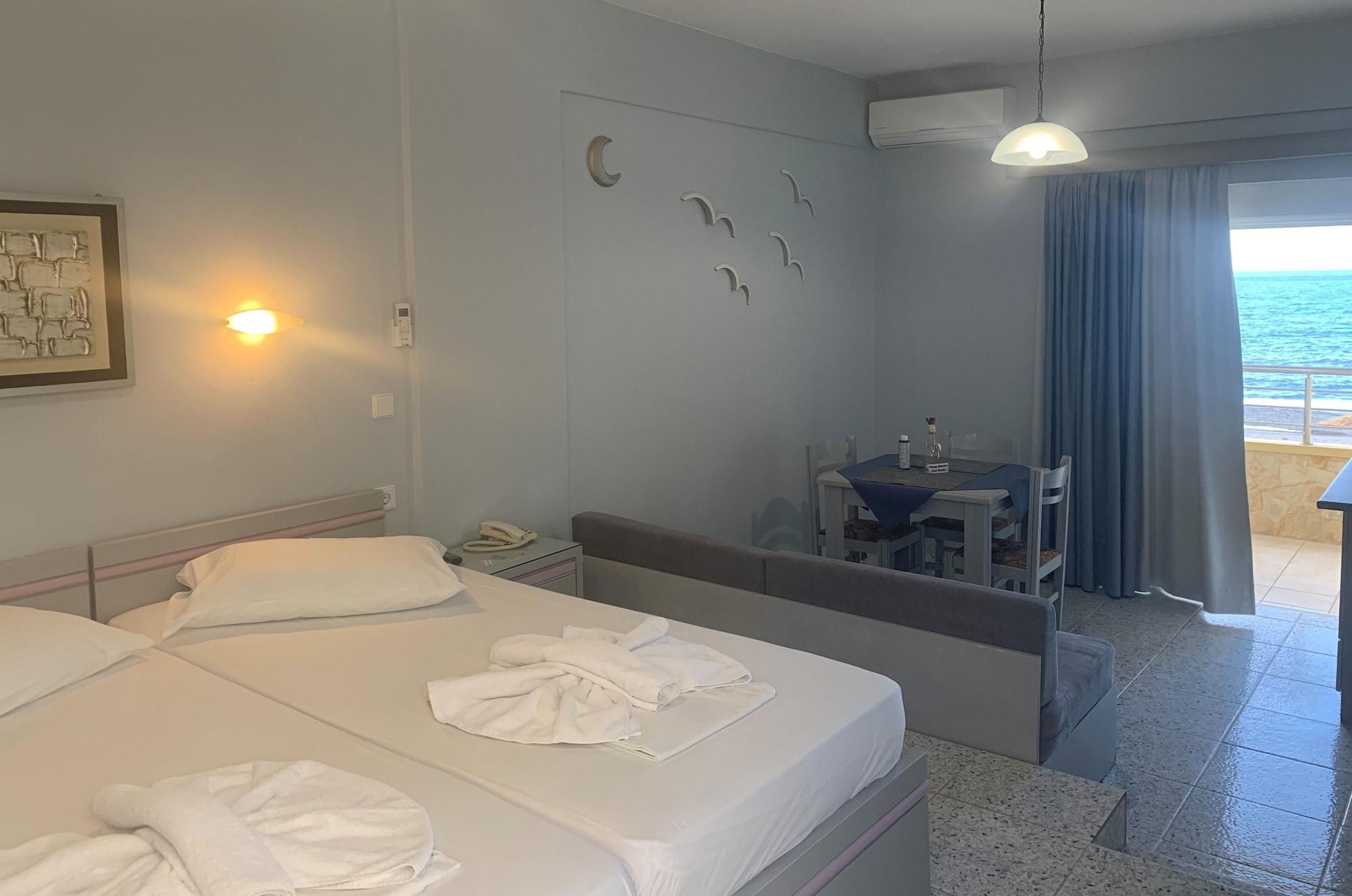 Ermis Suites Platanias  Exterior photo