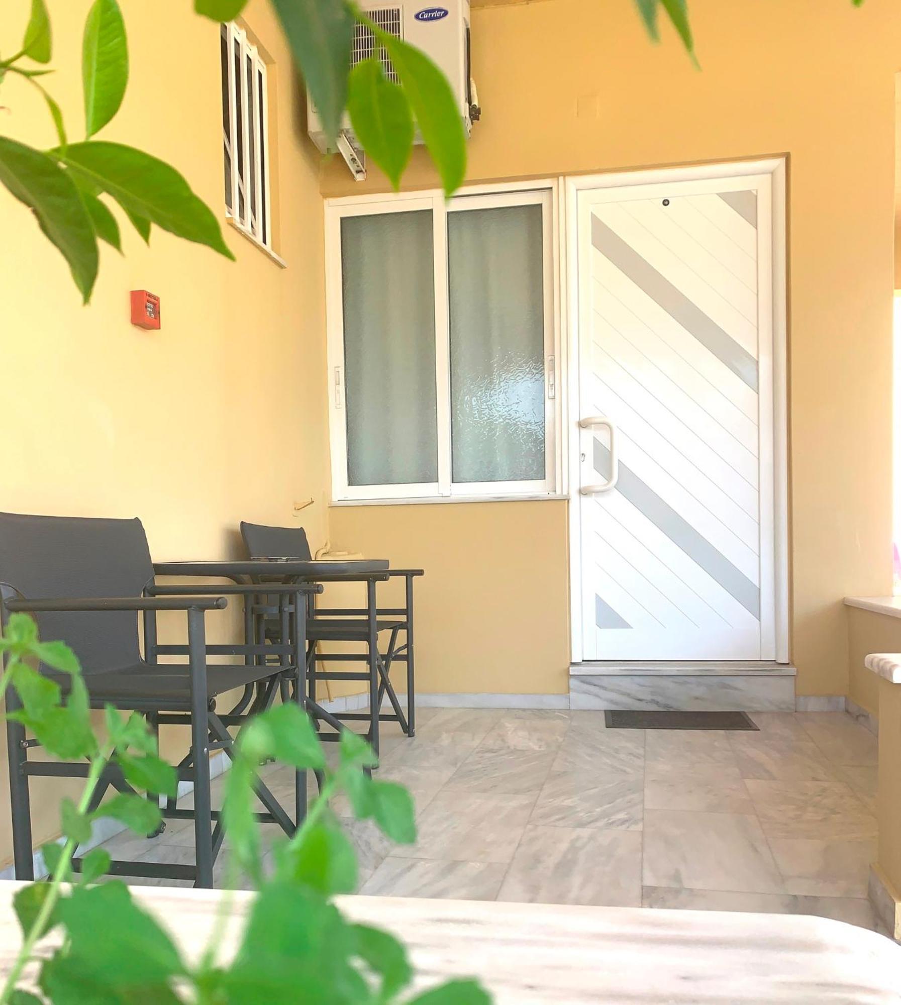 Ermis Suites Platanias  Room photo