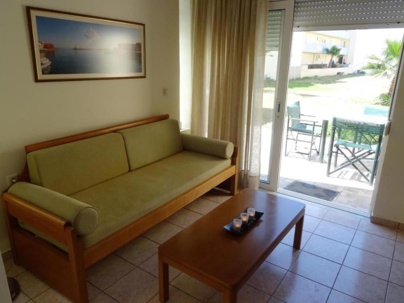 Ermis Suites Platanias  Room photo